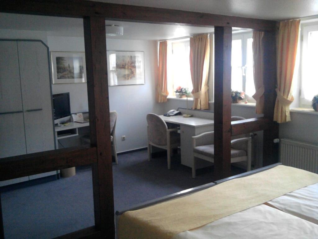 Hotel Am Hehlentor Celle Rum bild